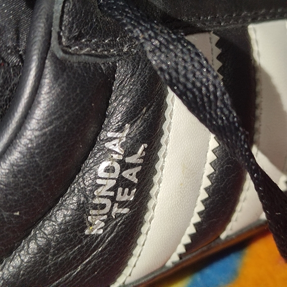 ADIDAS MUNDIAL TEAM TURF SHOES SOCCER 019228 BLACK LEATHER US Size 10 main image 11